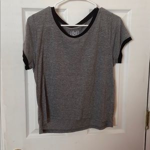 Gray short sleeve tshirt